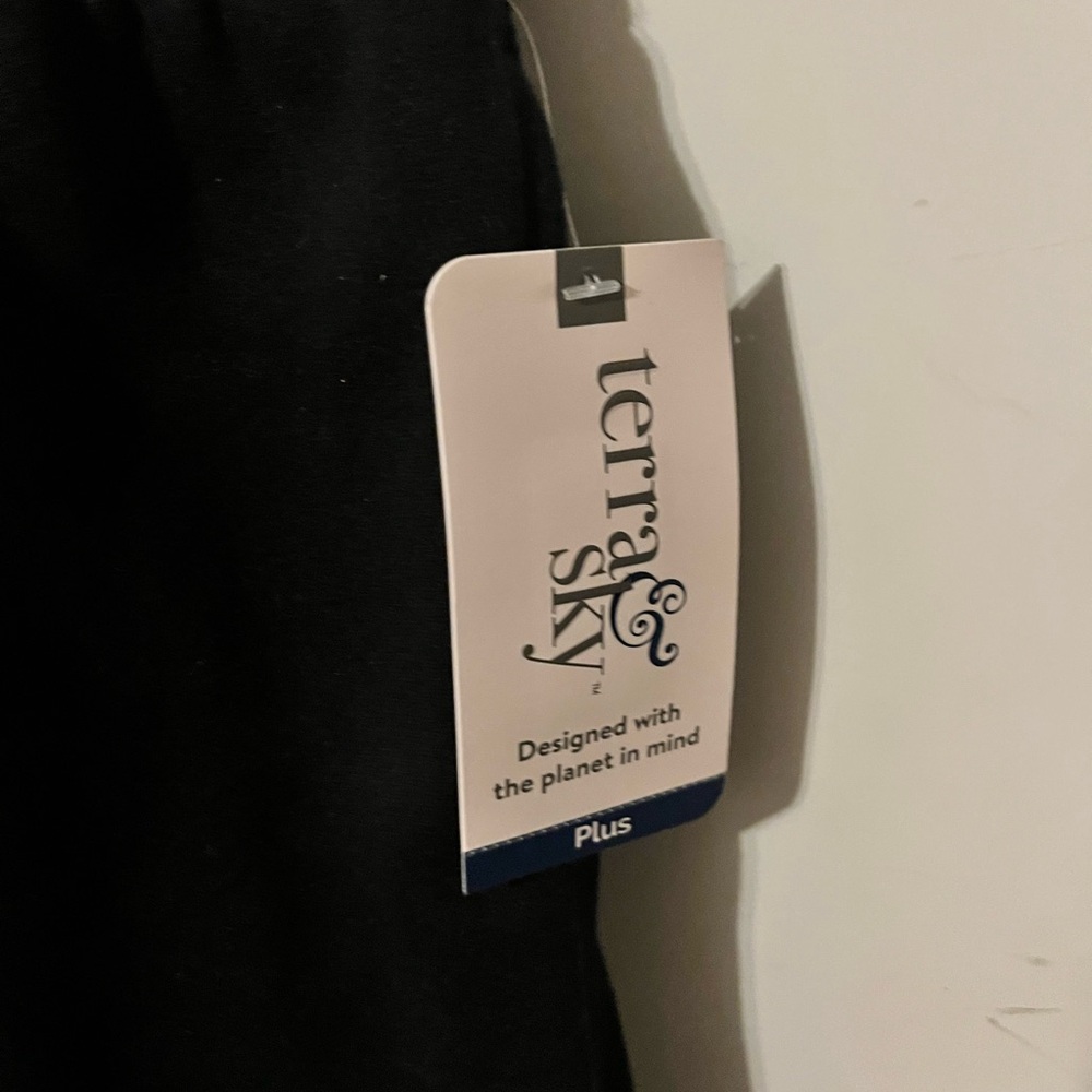 Terra & Sky Women's Plus Size Drawstring Cotton Fleece Short, 2X - Picture 6 of 8